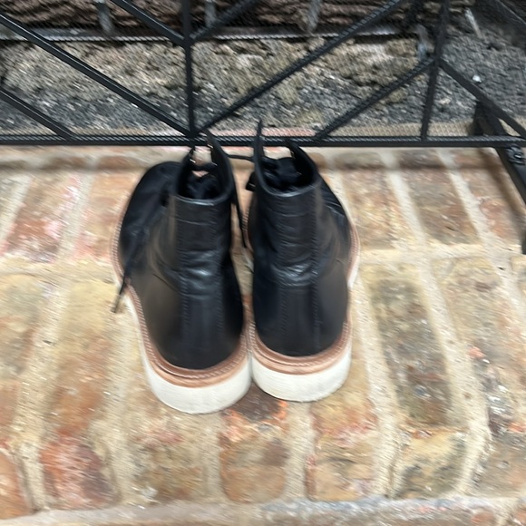 Frye Boots - Picture 3 of 10